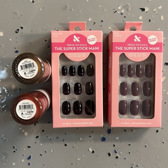 Olive & June Nail Bundle for @lilmoonpie - Picture 3 of 4